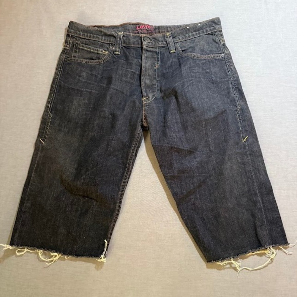 Levi's‎ Red Vintage Straight Denim Cut Off Shorts Mens 33X15 Black Button Fly.